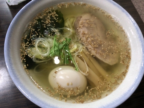 「塩ラーメン630円+ﾗｰﾊﾟｽ味玉0円」@麺屋BOOTHの写真