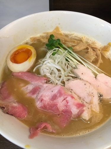 「濃厚鶏白湯￥800」@えびす丸の写真