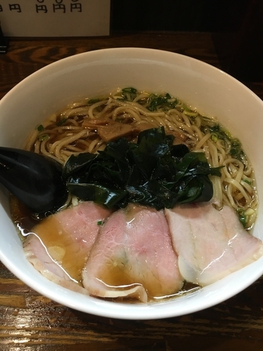 「イリコそば￥750+鶏タタキ￥450+ビール￥600」@中華そば いぶきの写真