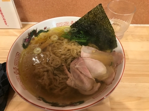 「手打ち中華 白醤油 大盛」@白河ラーメン 麺や鶏正の写真
