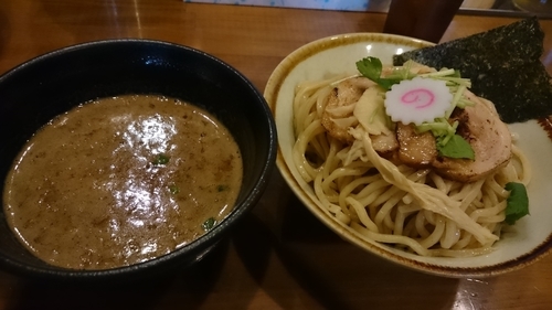 「濃厚魚介つけ麺（大盛）￥800」@馳走麺 狸穴の写真