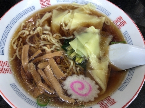 「ワンタンメン700円」@大政食堂の写真