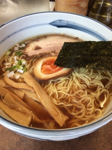 「らーめん ６５０円 魚だし５０円」@ぼにしもの写真