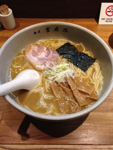 「大盛りラーメン」@麺屋吉左右の写真