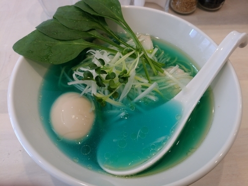 「鶏清湯青　ランチサービスホウレン草」@濃厚鶏出汁拉麺 吉法師 KIPPOSHIの写真