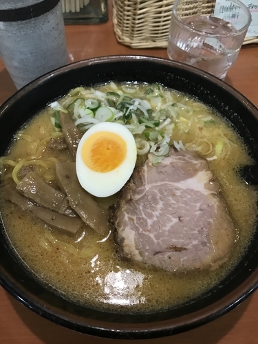 「味噌ラーメン」@ラーメン専門三代目 月見軒 札幌駅北口店の写真