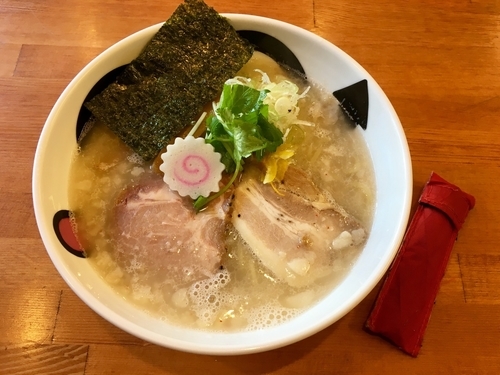 「背脂 鯛そば」@中華そば、ひとり。の写真