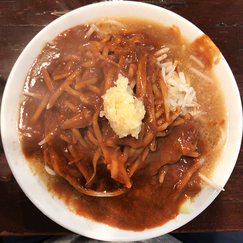 「ラーメン カレー（麺少なめ・ニンニク）」@凛 渋谷店の写真