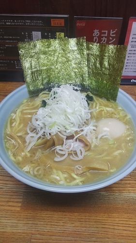 「ネギチャーシュー大盛+味卵+メンマ」@横浜ラーメン はま家の写真