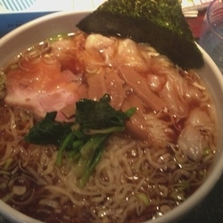 ワンタン麺+大盛