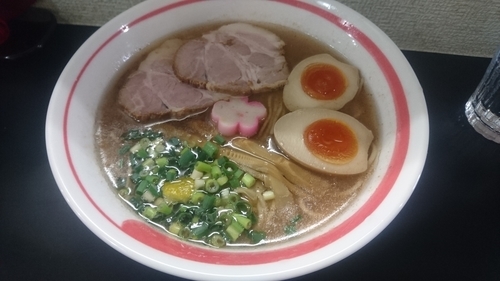 「特製ラーメン」@自家製麺SHINの写真