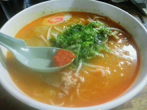 「辛味噌ラーメン 750円」@支那そば ポッポ 本店の写真