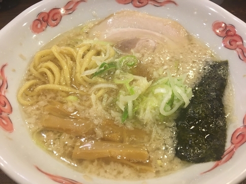 「背脂らあめん680円」@東京背脂 銀の豚の写真