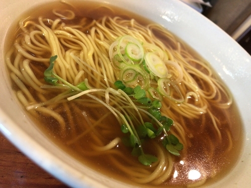 「ラーメン正油味」@中華そばつけそば 千思萬考の写真