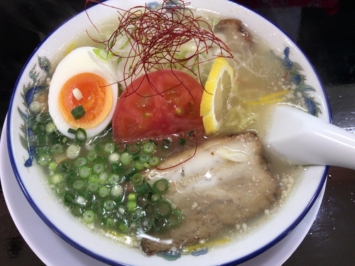 「塩ラーメン980円」@なかむら家の写真