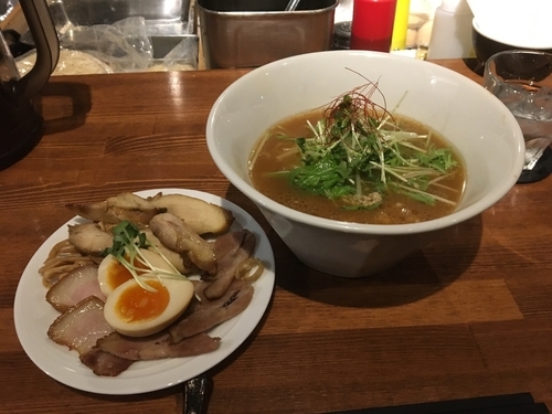 「燻そば醤油 特製」@麺屋 KEMURIの写真