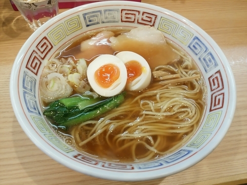 「味玉中華そば」@ほっこり中華そば もつけの写真