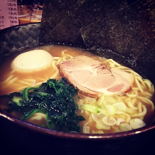 「味玉ラーメン（正油豚骨）」@麺家 六三四の写真