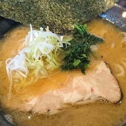 クリーミー豚骨醤油