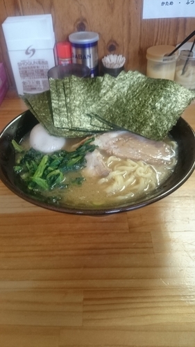 「チャーシュー麺中盛たまご海苔1150円」@巓の写真