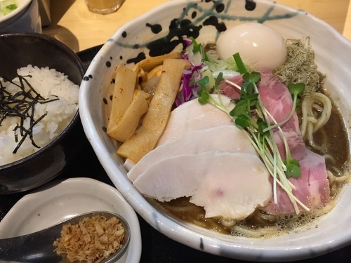 「濃厚特製煮干しそば」@つけ麺 たけもとの写真