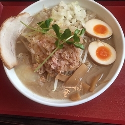 超濃厚煮干し中華そば