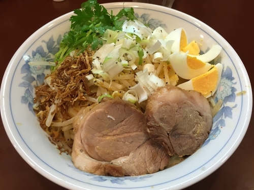 「まぜそば」@らーめん陸の写真