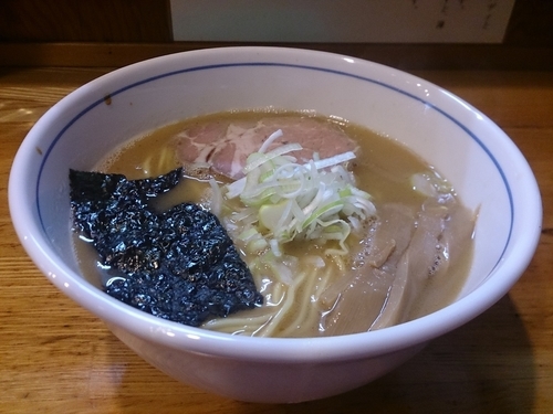 「らー麺」@麺屋はし本の写真