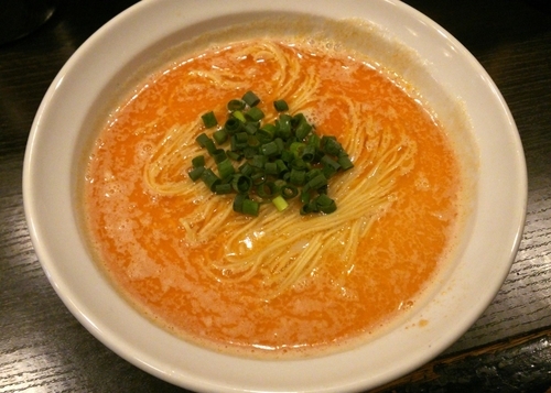 「オマール海老の塩ポタージュそば　900円」@灰汁中華 丿貫 福富町本店の写真