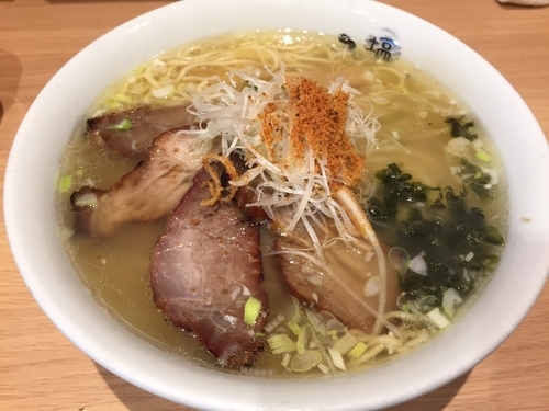 「炭炙りチャーシュー塩らーめん」@ひるがおの写真