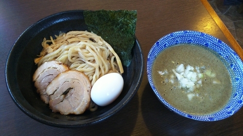 「極上団地妻パイパンつけ麺(濃厚煮干し) 特製」@つけ麺 弥七の写真