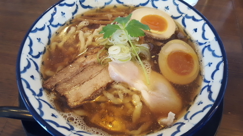 「比内地鶏の煮干しらぁめん」@千葉房総 麺のマルタイの写真
