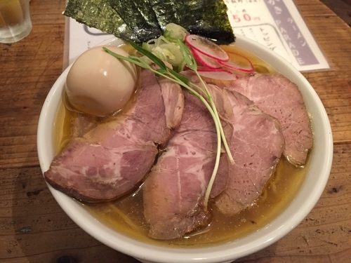 「あっさり飯野（今日はちょっとリッチな）海老醤油」@ラーメン酒場 晴江戸の写真