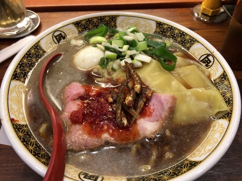 「すごい煮干ラーメン＋玉子」@ラーメン凪 大宮店の写真