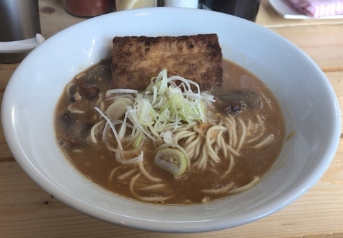 「納豆汁そば(限定)＋ライス(750円＋100円)」@味噌ぶり noodle みやみやの写真
