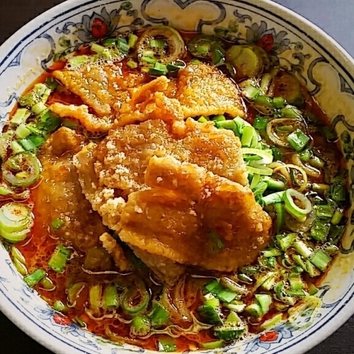 「豚バラ薬味めん　８８０円」@らーめん いやどうもの写真