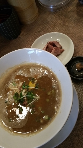 「鯛醤油そば(濃厚)」@狐狸丸の写真