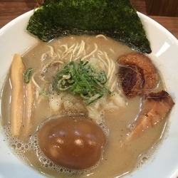 濃厚煮干そば 開店記念500円＋煮卵100円