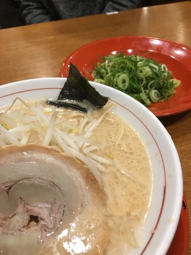 「ネギだくラーメン」@替玉千里眼 志木店の写真