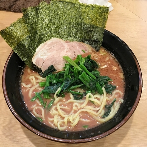 「ラーメン　￥６５０」@横浜家系らーめん 武道家 賢斗の写真