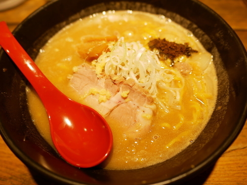 「味噌ラーメン」@麺屋 翔 西新宿本店の写真
