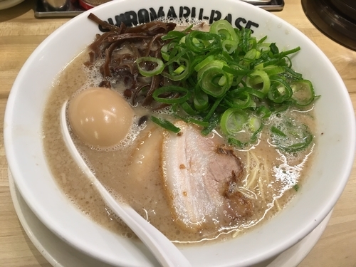 「シロマルベース味玉ネギきくらげ替え玉」@IPPUDO SHIROMARU BASE 渋谷店の写真