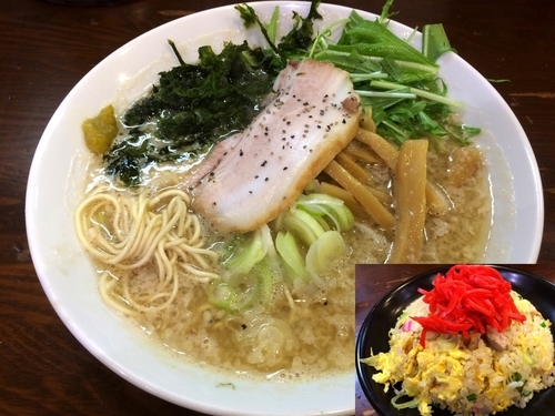 「和風とんこつ（680円）＋炒飯（380円）」@博多ラーメン とんこつ家の写真