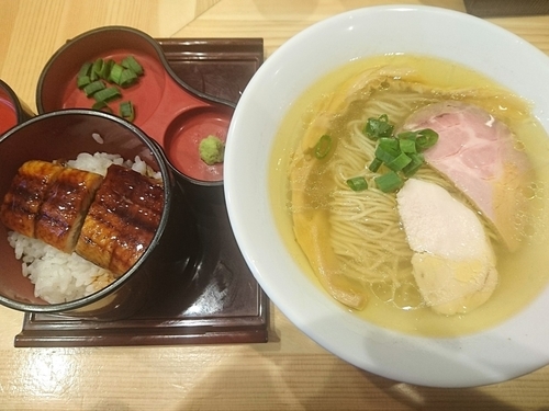 「ランチセット　ラーメン＋ひつまぶし」@自家製麺 竜葵の写真