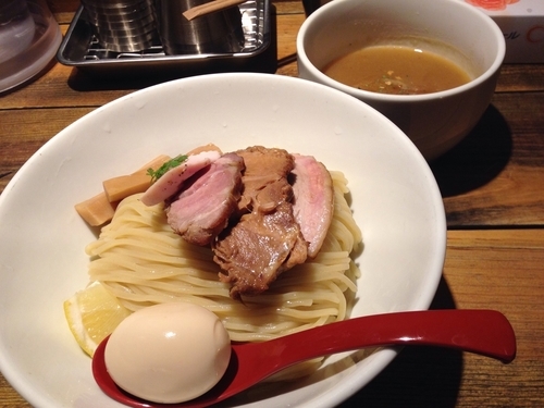「チャーシュー鶏白湯つけ麺」@麺屋 翔 西新宿本店の写真