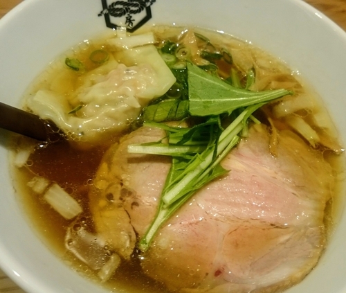 「八房らーめん」@らーめん八房 神田本店の写真