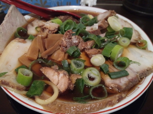 「チャーシュー麺中盛」@麺屋7.5Hz 超本店の写真