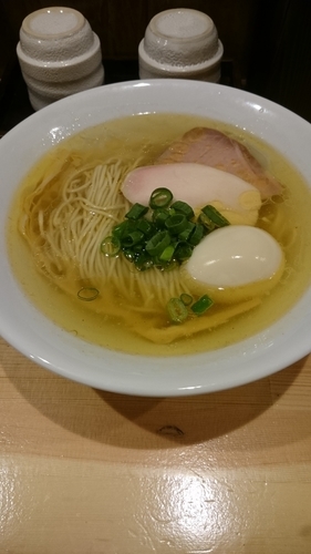 「塩そば」@自家製麺 竜葵の写真