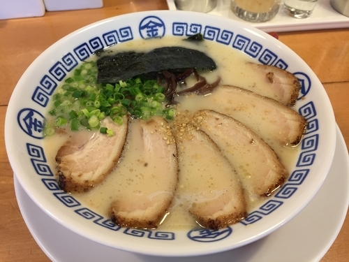 「まるきんチャーシューメン」@博多まるきんラーメン 中延店の写真