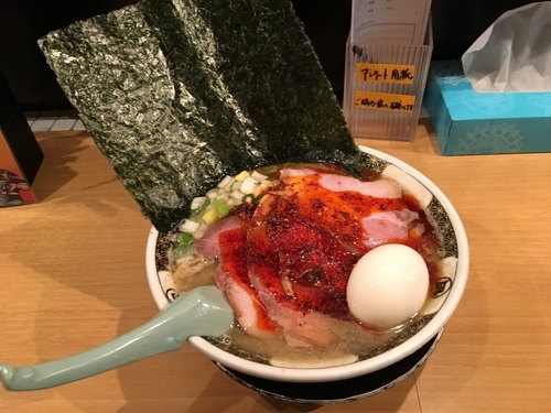 「すごい煮干しラーメン」@すごい煮干ラーメン凪 新宿ゴールデン街店 別館の写真